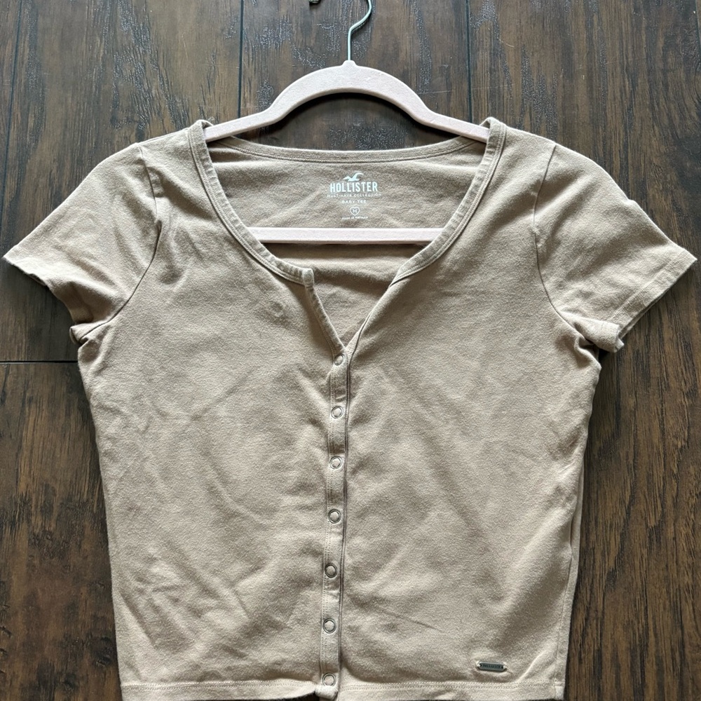 Hollister Women's Beige Button-Down Shirt